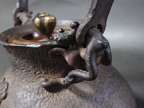 龍文堂造 安之介 造 鉄瓶 骨董品 時代物 名人 横在名 右読み 注ぎ口小