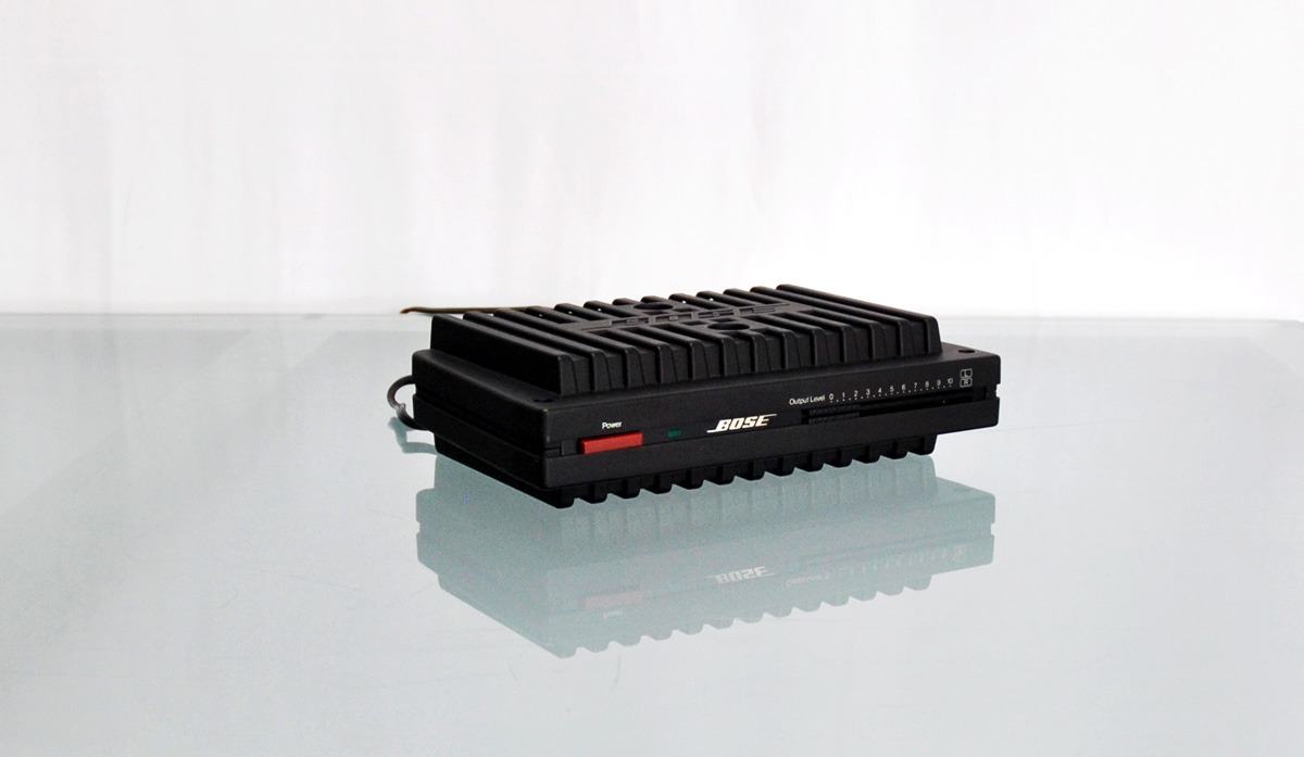 動作品】BOSE 1705Ⅱ パワーアンプ オーディオ機器 M2292 動作品】BOSE