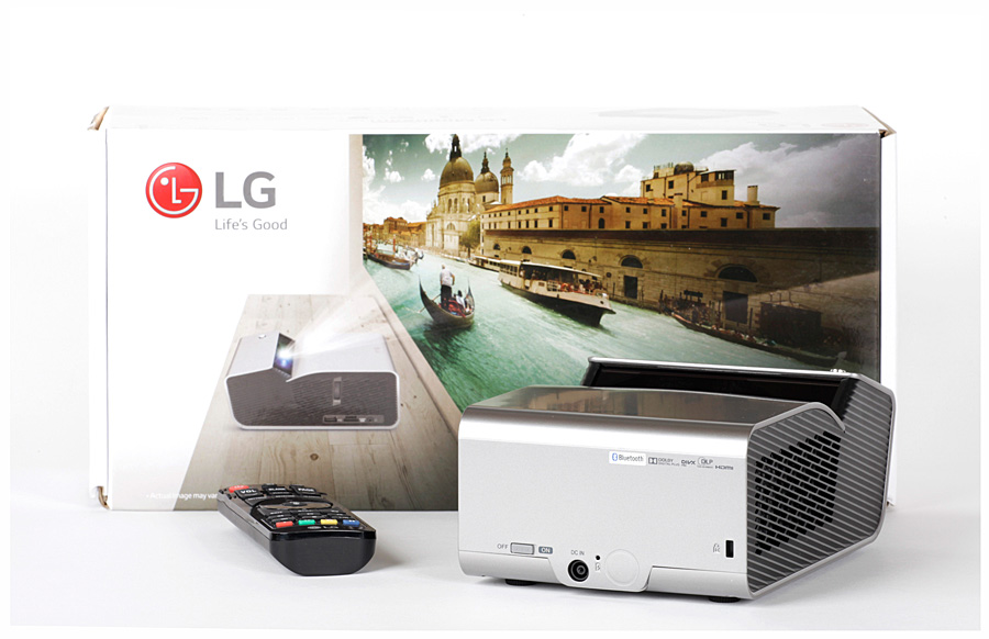 100インチで映画！LG 超単焦点プロジェクター PH450UG 映像の楽しみ方