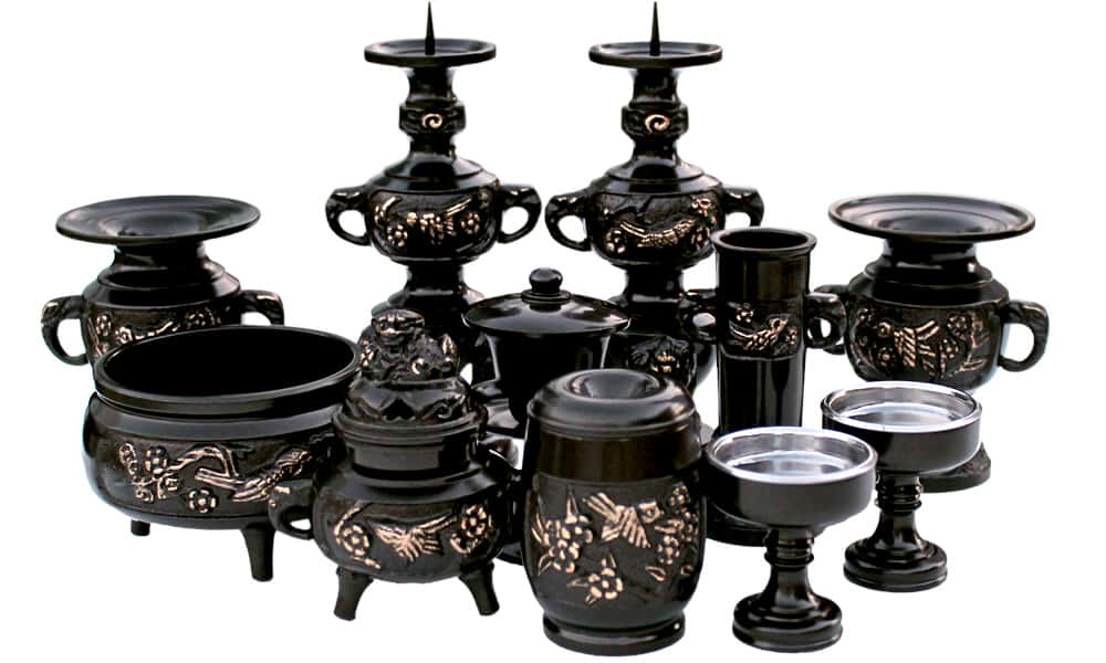 花鳥型具足セット - 伝統型仏壇に相応しい重厚感ある仏具セット