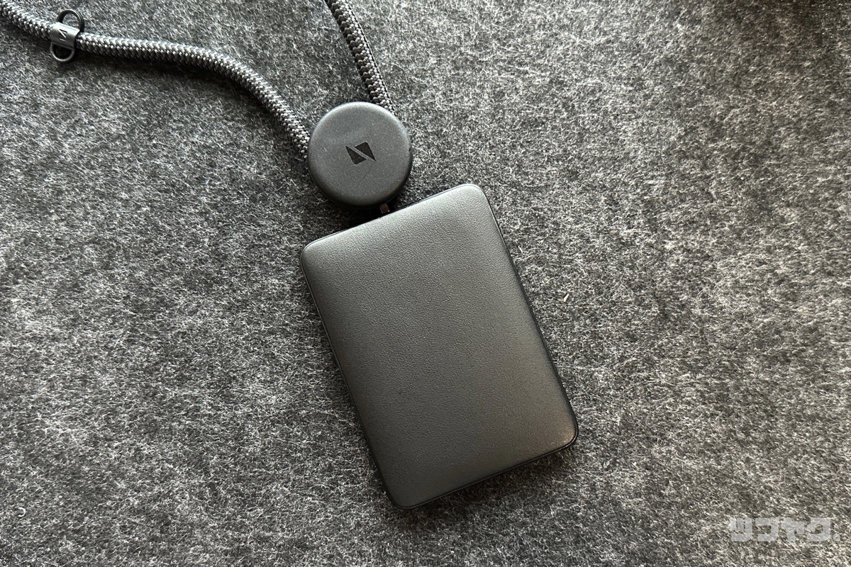 ZENLET 首掛けストラップ二刀流 | マホストラップ × IDカードを