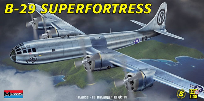 レベル B-29 スーパーフォートレス 1/48 飛行機モデル 85-5718 プラモデル