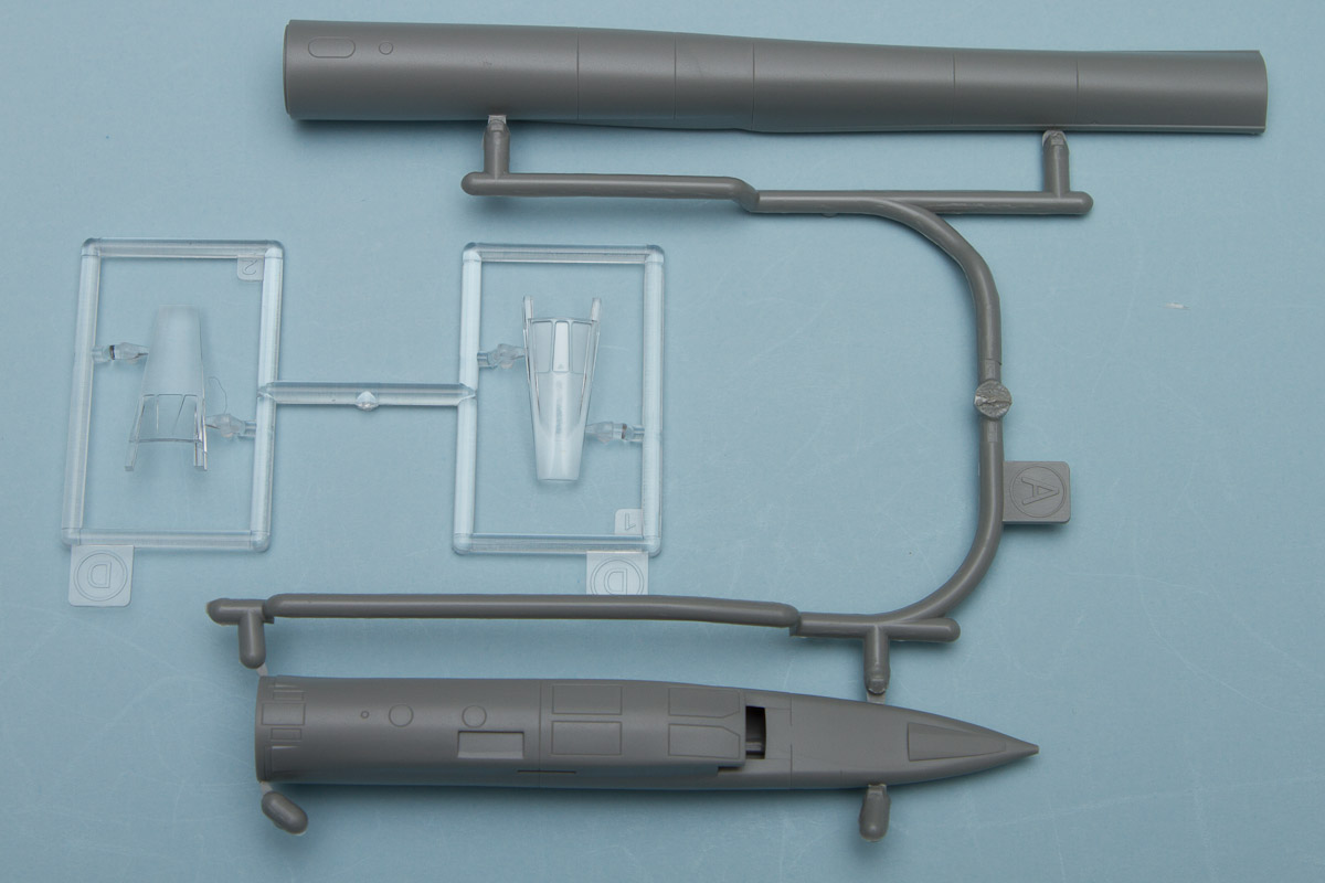 Internet Modeler Cyber Hobby 1/200 North American XB-70 AV-1