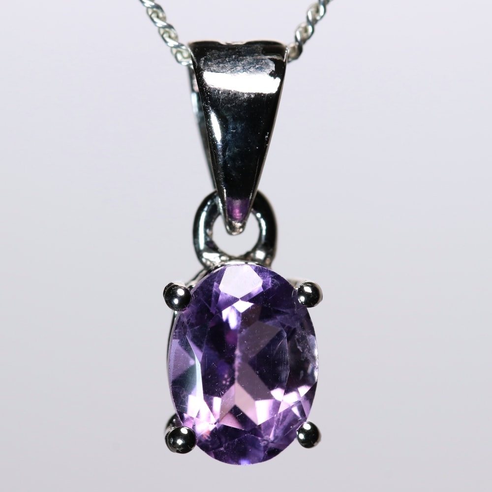 アメジストペンダントトップ（シルバー925/ジュエリーカット） - 埼玉