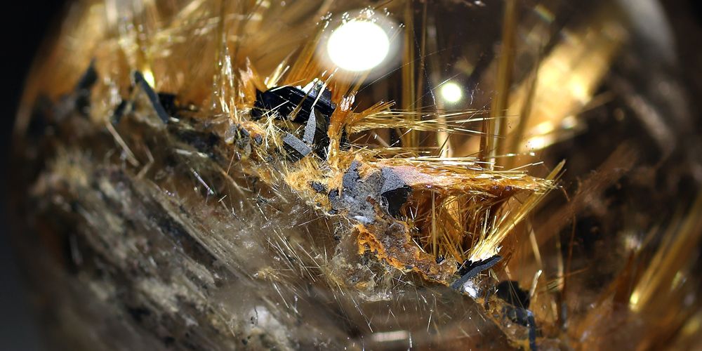 トップクォリティ]ブラジル産太陽放射ルチルクォーツ丸玉/スフィア