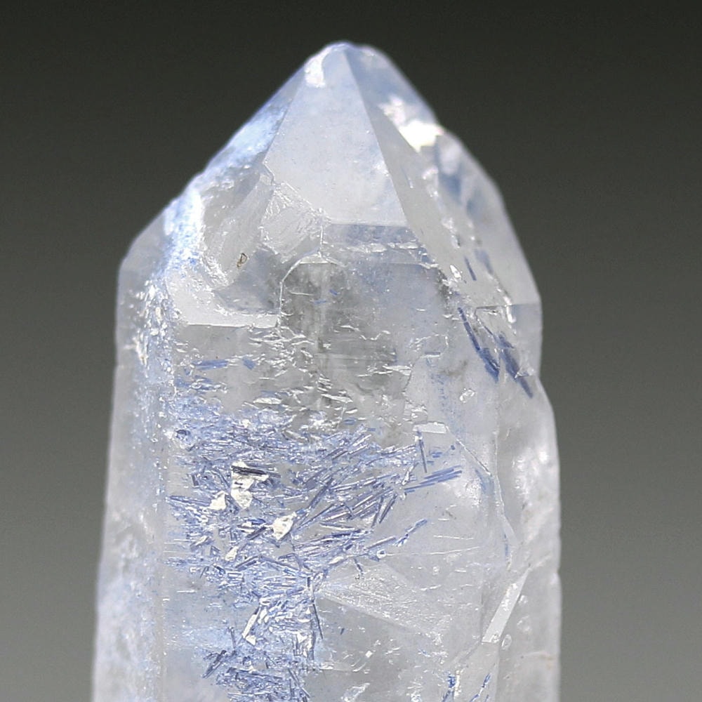 特別価格]ブラジル産デュモルチェライトインクォーツ原石ナチュラル