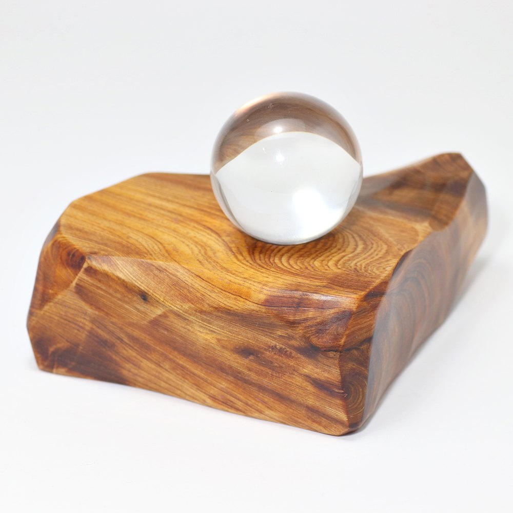 日本/屋久島産]オリジナル屋久杉台座/水晶置き台（天然石