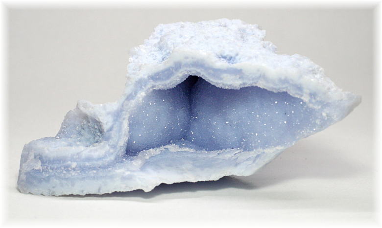 南アフリカ産]ブルーカルセドニー 原石 - 埼玉県吉川市の天然石専門店