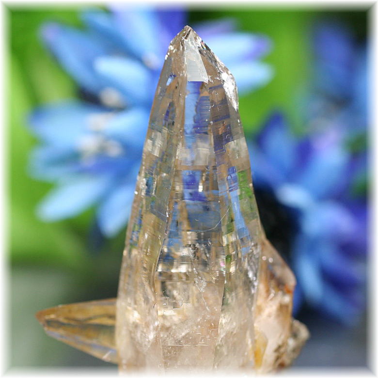 ガネッシュヒマール産]ヒマラヤ水晶原石ナチュラルポイント/ツイン