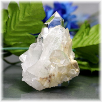 ガーデンクォーツ（庭園水晶）クラスター（未加工原石、群晶） - 埼玉