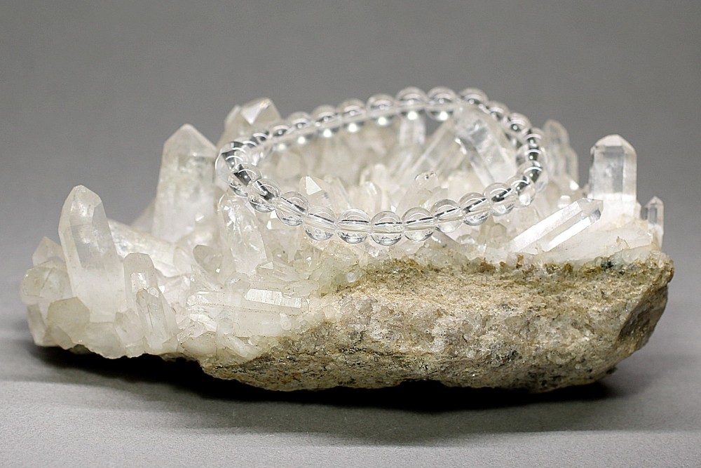 カンチェンジュンガ産]ヒマラヤ水晶クラスター/原石（ミルキーな色合い