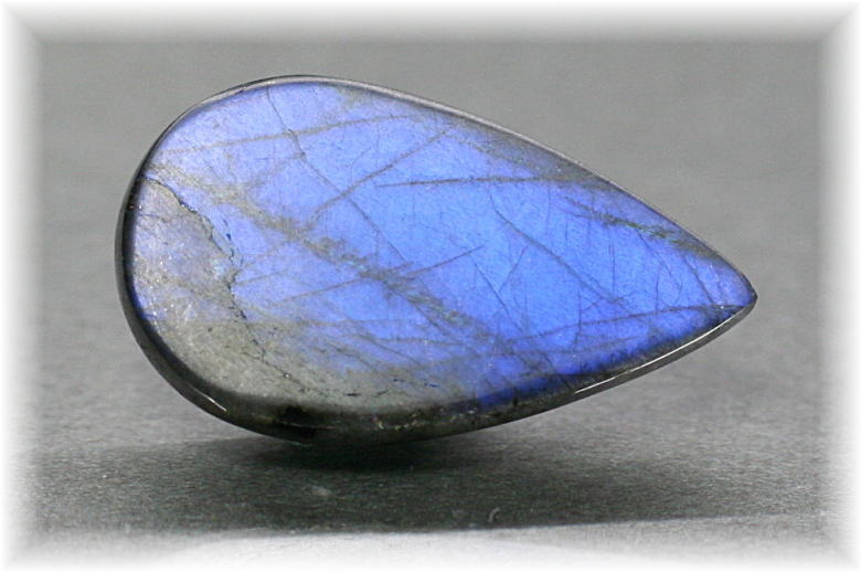 高品質・マダガスカル産]ラブラドライトルース - 埼玉県吉川市の天然石