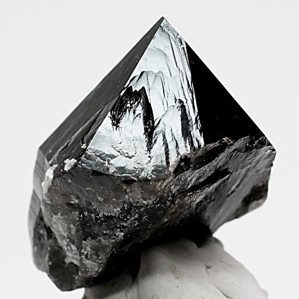 山東省産]天然モリオン原石（黒水晶ナチュラルポイント） - 埼玉県吉川