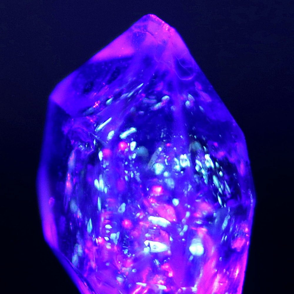 パキスタン産]ダイヤモンドクォーツ原石（パキスタンハーキマー・僅か