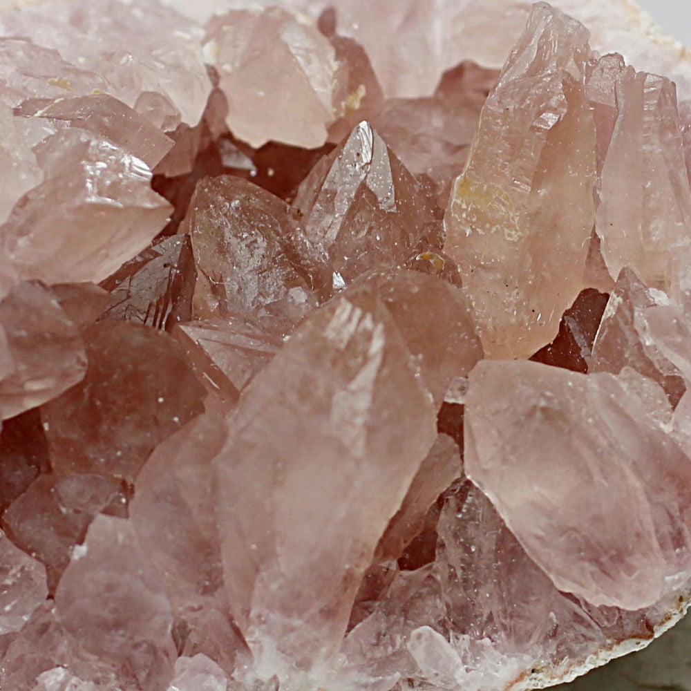 アルゼンチン/パタゴニアチョイケ鉱山産] ピンクアメジストクラスター