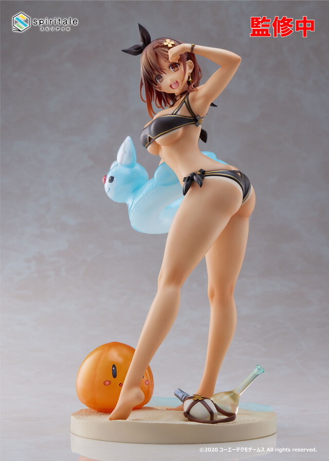 きらめく“日焼け跡”の破壊力！褐色肌が眩しい「ライザ」黒水着