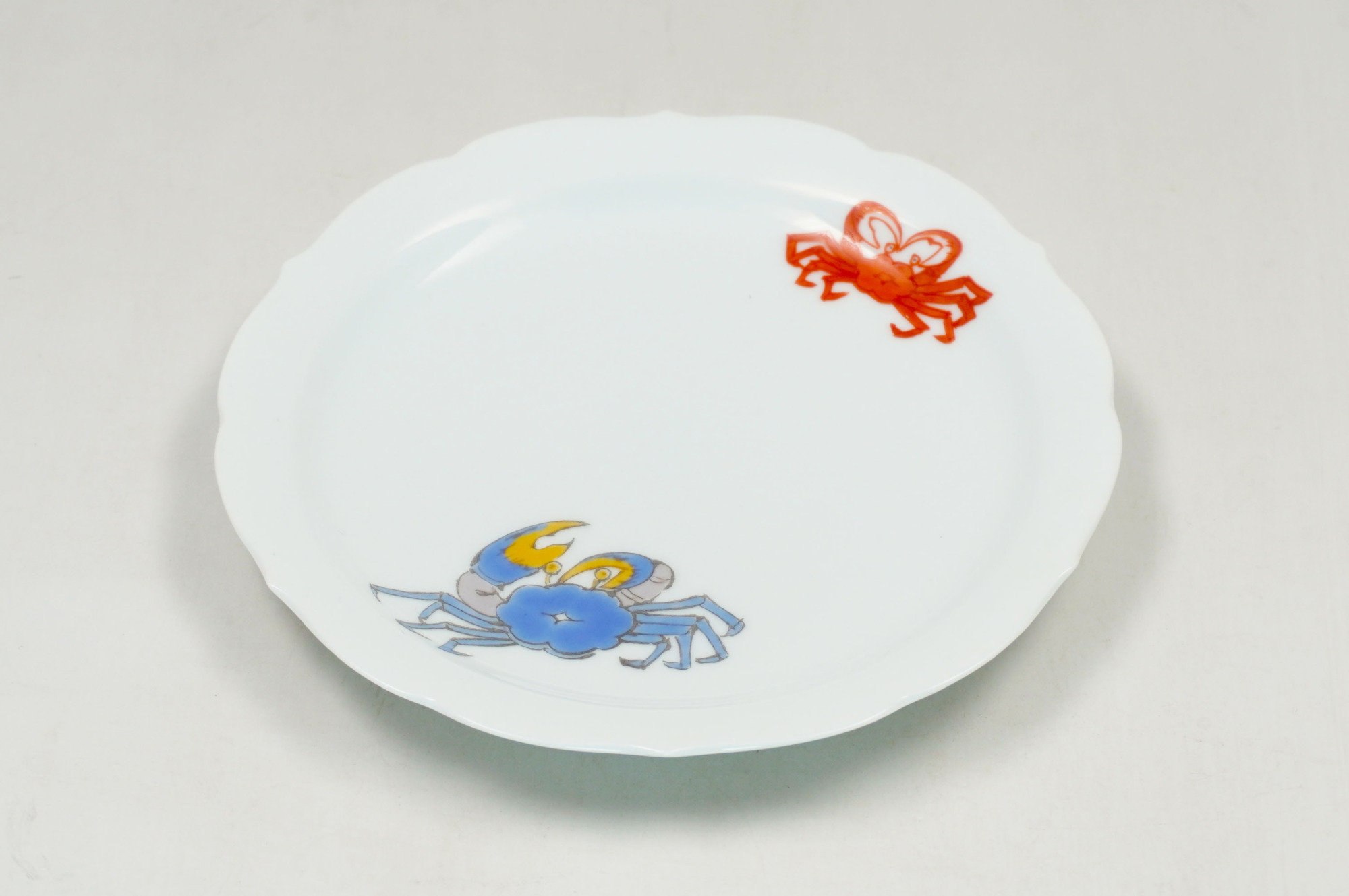 かに四寸輪花皿 - 有田焼 窯元伊兵衛