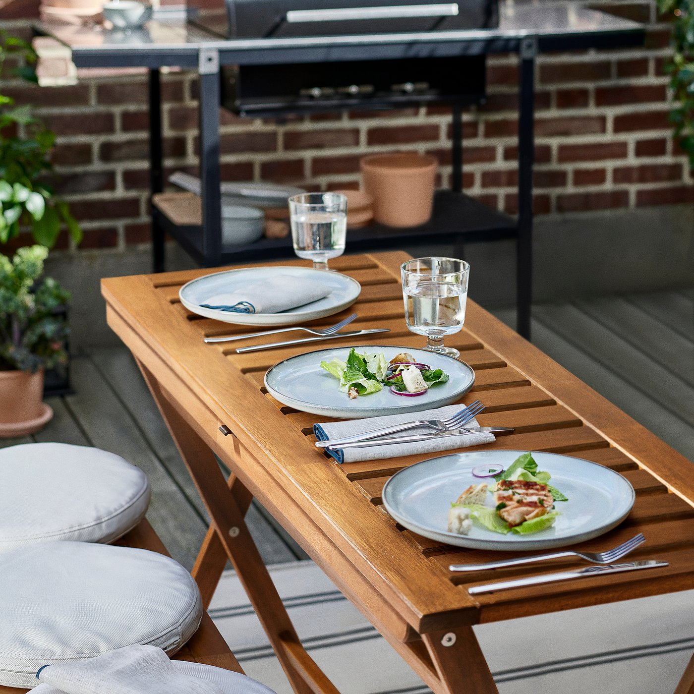 IKEA エップラロー折り畳みガーデンテーブル折り畳みガーデンテーブル