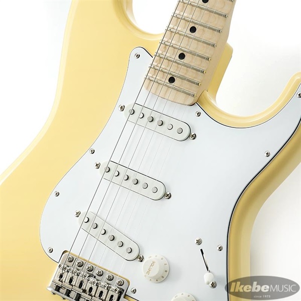 Fender Made in Japan Yngwie Malmsteen Stratocaster (Yellow White