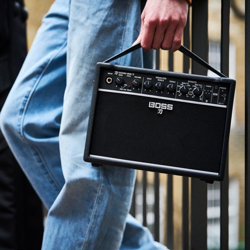 BOSS 【アンプ・エフェクターセール！】 KATANA-MINI X（カタナ ギター