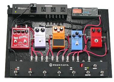 Noah'sark スイッチャー 、パワーサプライ、エフェクターボードケース