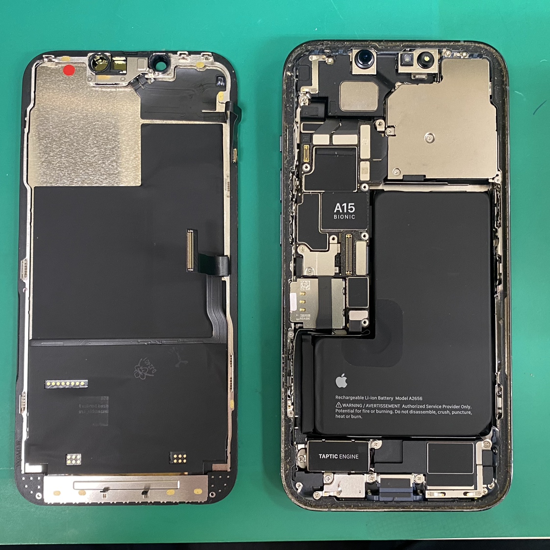 Apple iPhone 13Pro 256GB ※一部液晶漏れあり Amazon | 【整備済み品