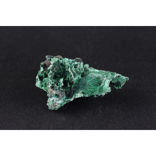 マラカイト（孔雀石）原石 43g 天然石販売 名取貴石 天然石原石鉱物