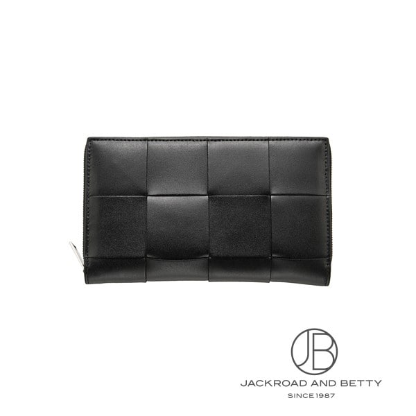 ボッテガ・ヴェネタ「イントレチャート」の真価｜ロゴよりも質感で語る