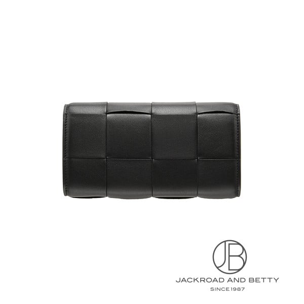 カセット フラップ ウォレット ブラック 黒[667433 VCQC4 8425