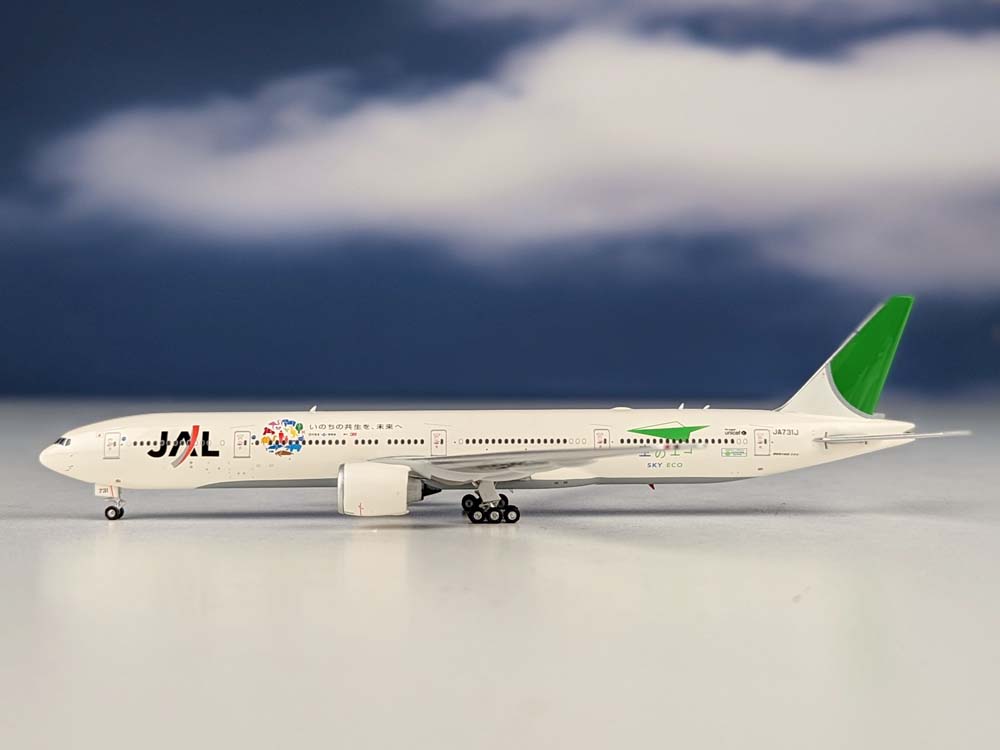 PACMIN パックミンJAL B777-300(JA731J) 1/100