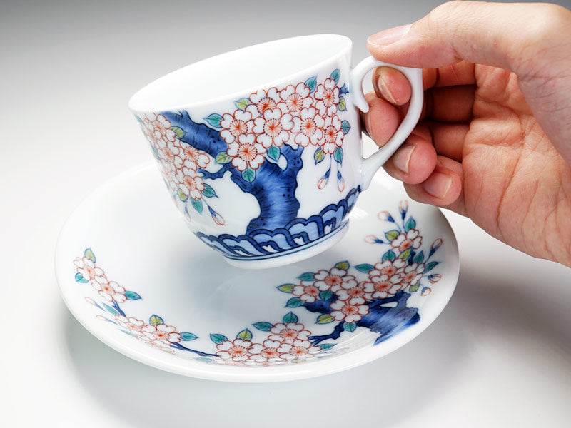 有田焼】コーヒーカップ 染錦吉祥桜図