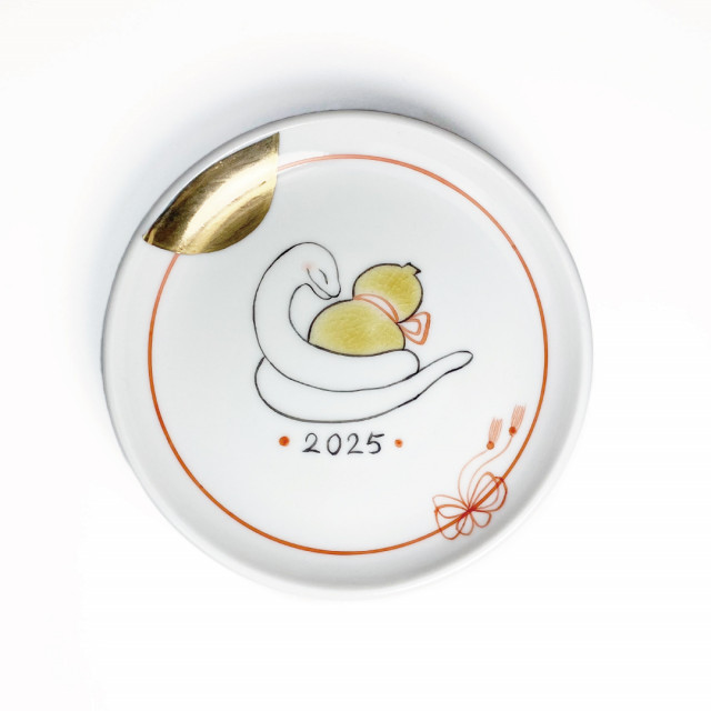 巳商品全品5％OFF！】九谷焼干支小皿 巳 瓢箪 イヤープレート｜KATANI