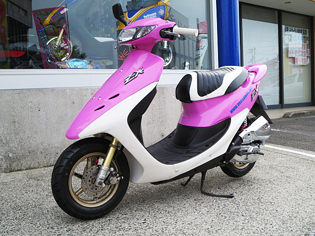 ピンクの猫 バイク女子の日常: 撮影未経験者のピンクNinja | TikTok