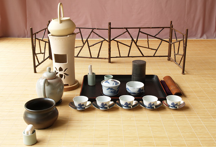 白泥「清風」涼炉 【平安和善造青磁三足涼炉/共箱】 京