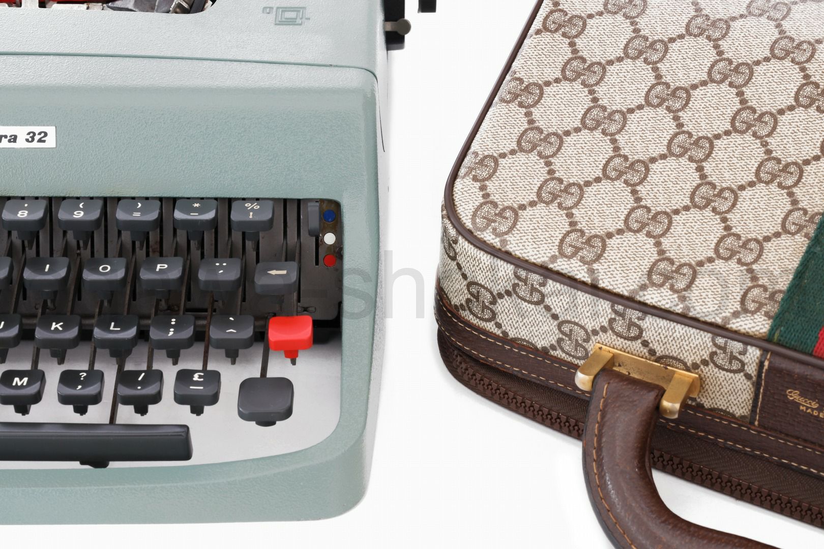 GUCCI（グッチ） for olivetti Lettera 32 中古タイプライター｜タイプ
