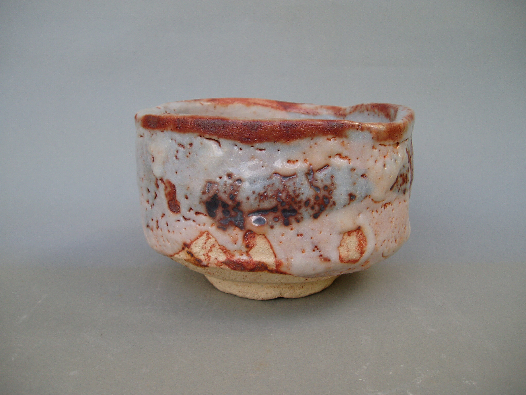 志野焼 美濃焼 奥磯太覚作 志野湯呑 共箱 C R8909 奥