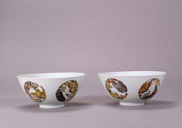 島田恭子 作 女流陶芸家 櫻文 茶碗 共箱 布目金彩 益子焼 高