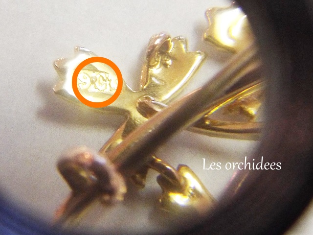 英国アンティーク 9金 3つのシャムロック ブローチ オルキデ 恵比寿