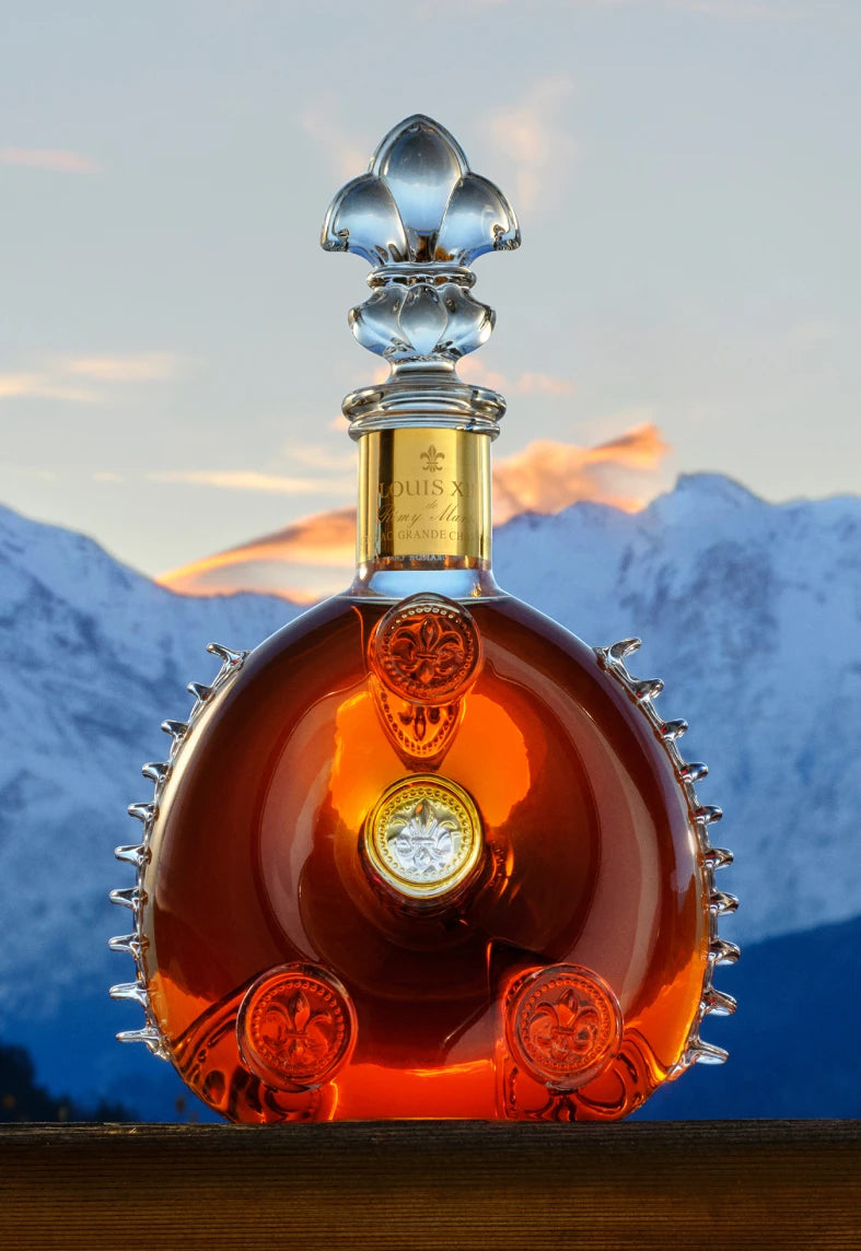 み*み様 レミーマルタン ルイ13世 バカラボトル 八角箱⁄替栓 ⁄栞