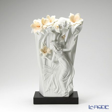 リヤドロ 森のニンフ 11894 | ブランド洋食器専門店ル・ノーブル 公式