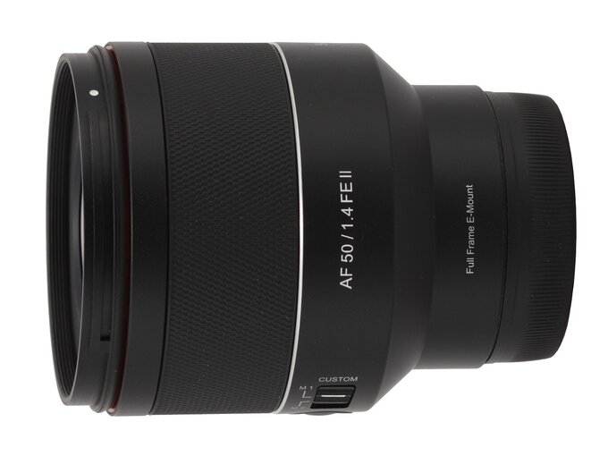 Samyang AF 50 mm f/1.4 FE II review - Introduction - LensTip.com
