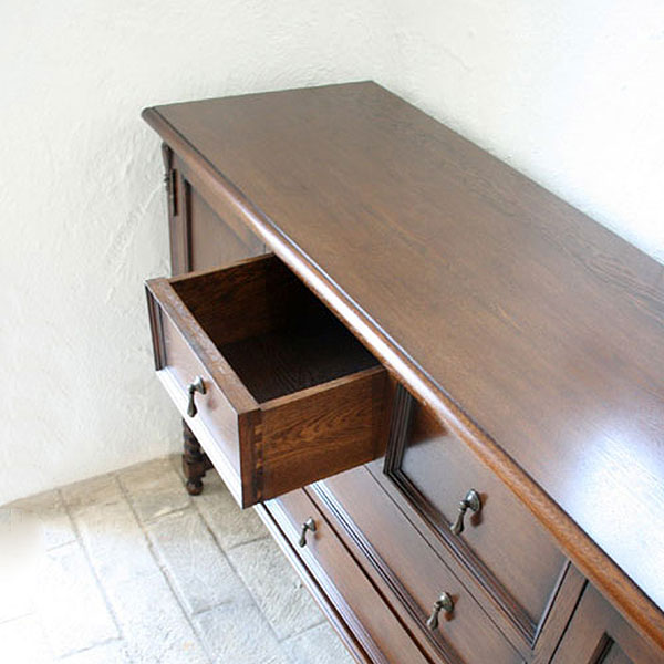 WINTER SALE】英国アンティークリプロダクト オーク サイドボード