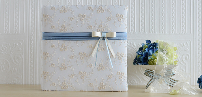 ダマスク柄やフレアモチーフのインポート生地を使ったウエディング