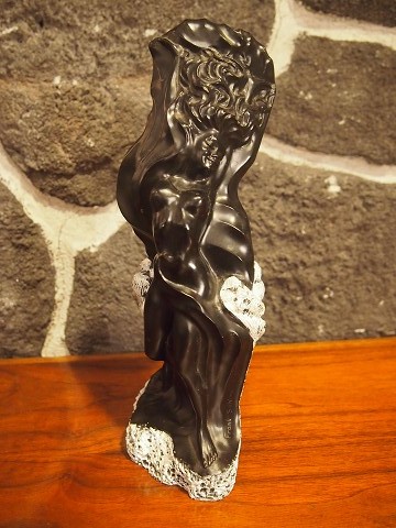 70年代 アンティーク ハワイ 黒珊瑚 Frank Schirman 彫刻 砂澤一郎 作