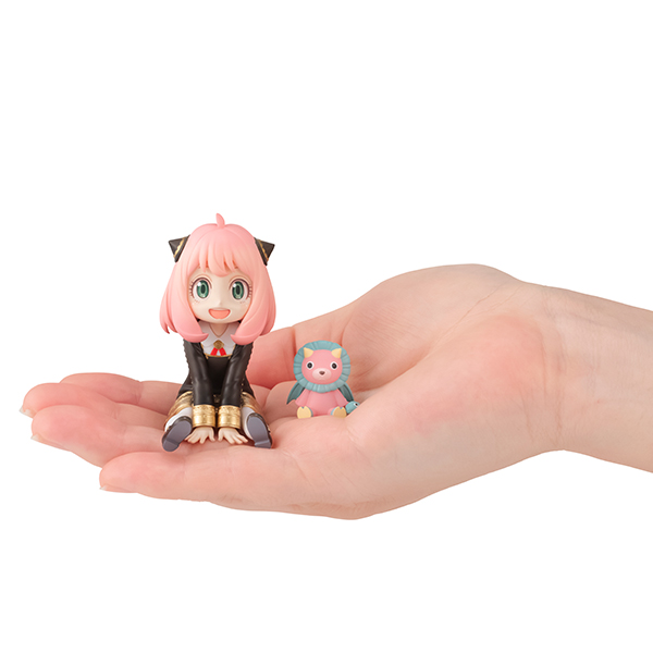 SPY×FAMILY てのひらアーニャちゃん | メガホビ MEGAHOBBY STATION