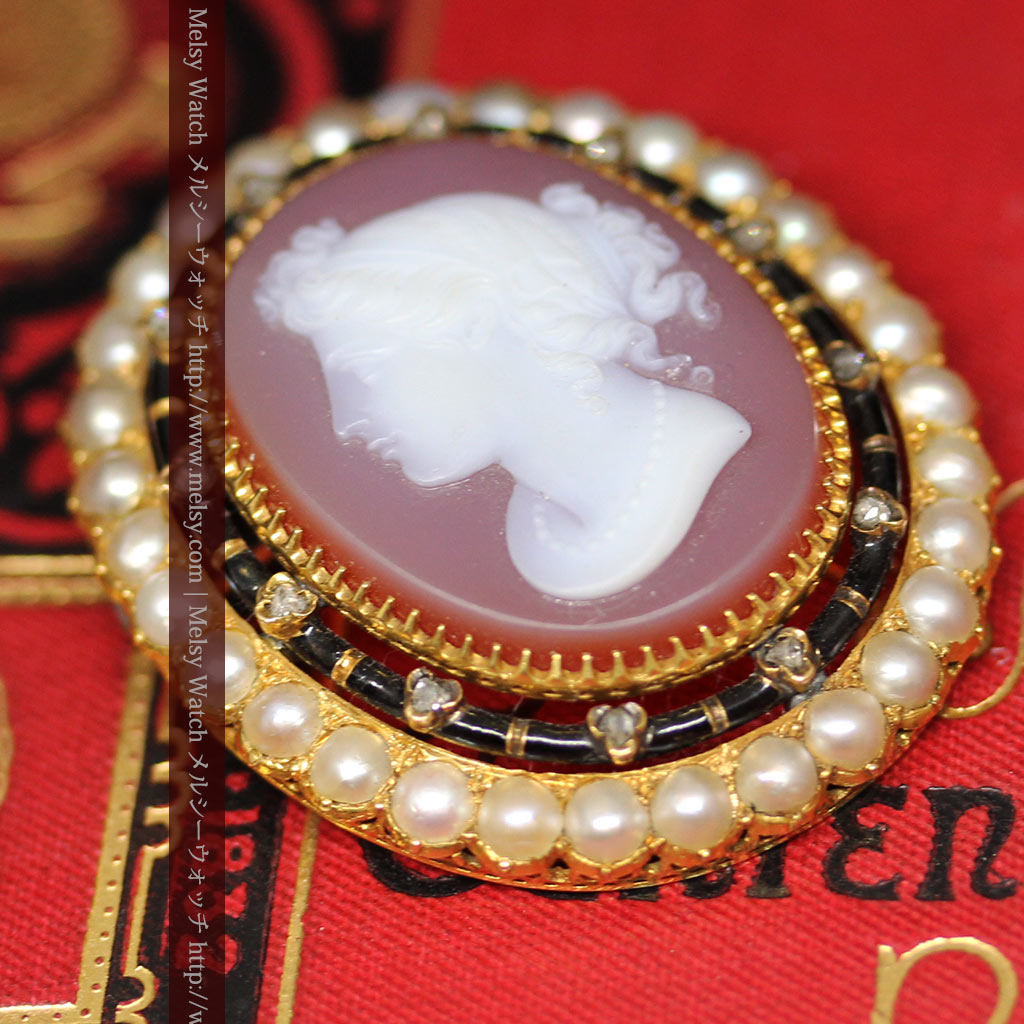 ヤシの木 アンティーク 18金刻印あり 非加熱黒瑪瑙のカメオブローチ 青