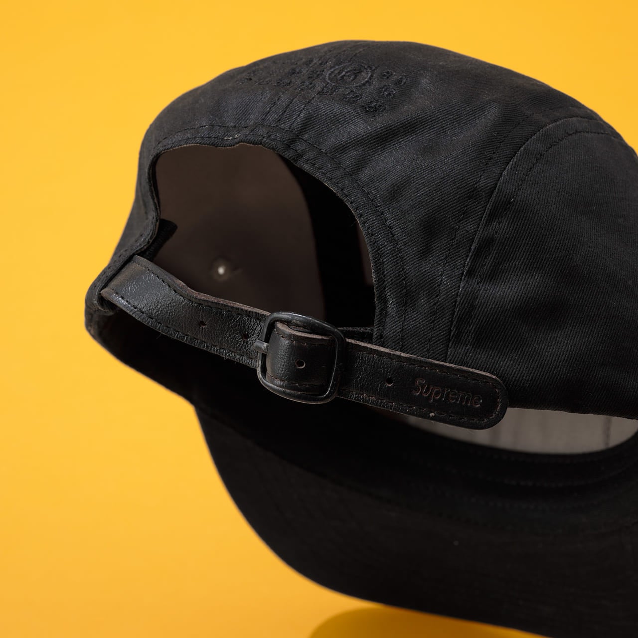 Supreme 黒 キャップ バックル式