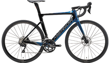 メリダ -MERIDA- | ラインナップ | ロードバイク | REACTO DISC 4000