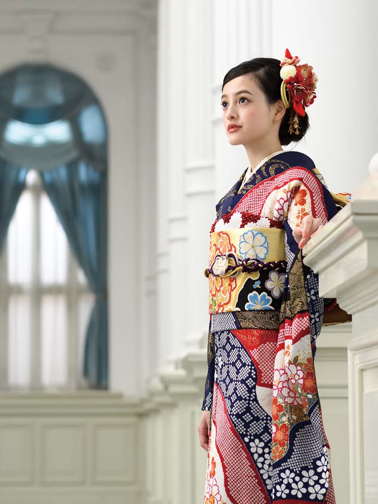 振袖 豪華 割引 銀通し 紋意匠 薔薇尽くし 身丈171cm 撥水加工済み