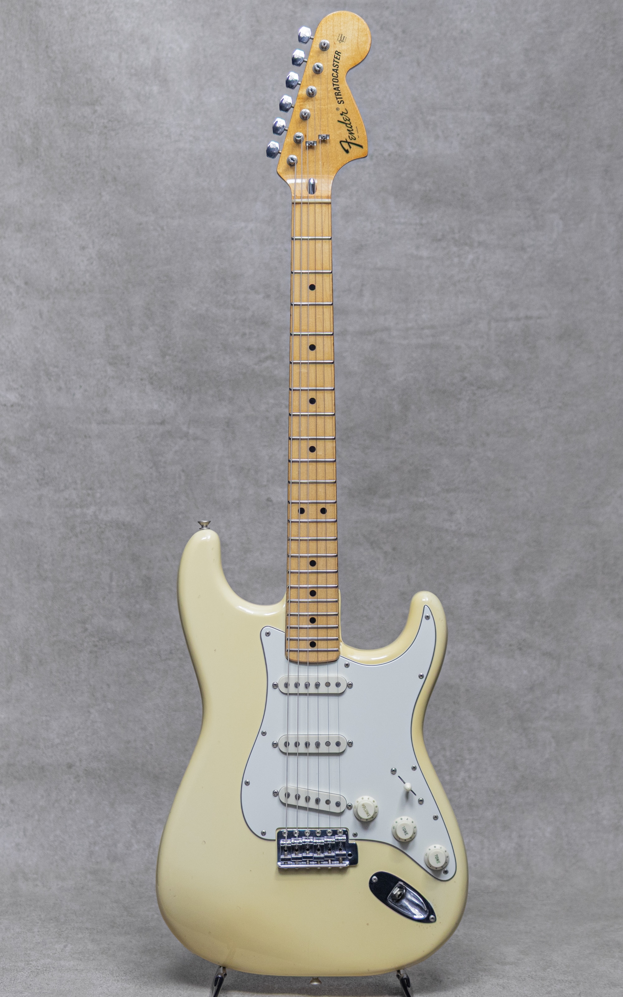 Stratocaster Olympic White / 1974: エレキギター｜三木楽器公式通販
